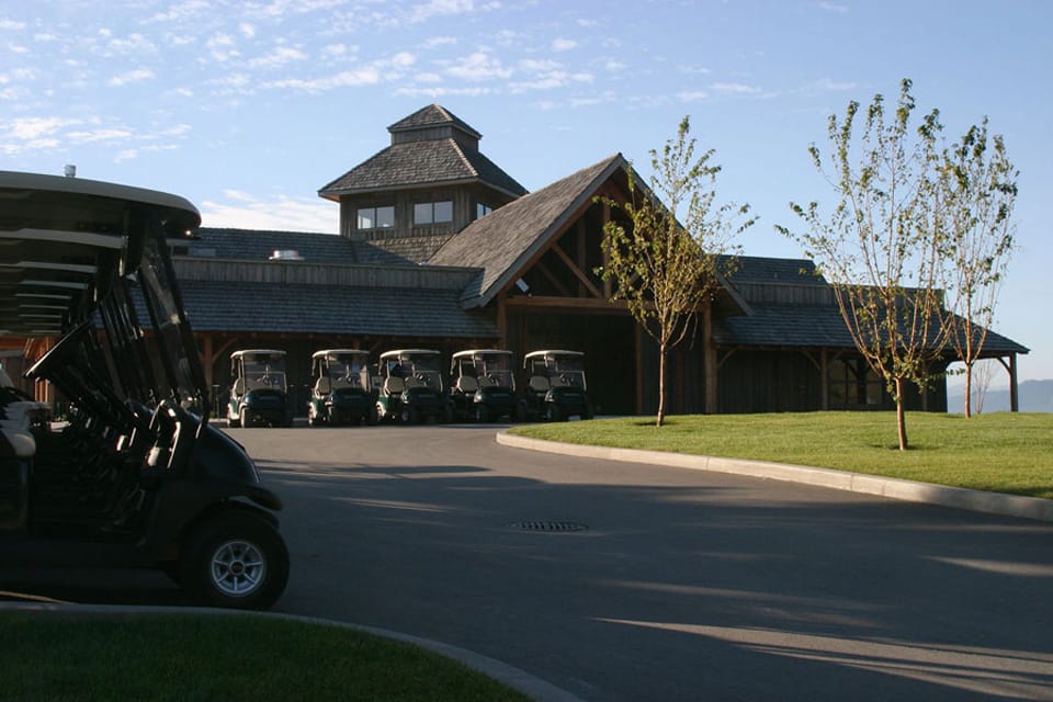 Eagle Ranch Golf Course Clubhouse