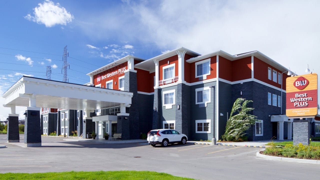 Best Western Chestermere